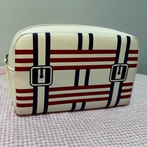 Makeup bag